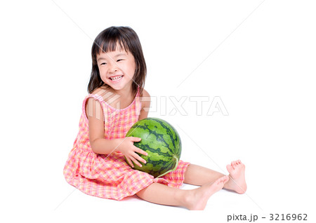 スイカを持つ子供 スイカを持つ子供 3216962