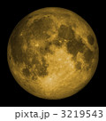 月 月 3219543