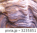 3235851