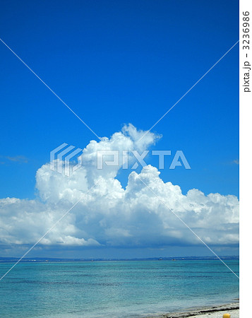 海と入道雲 3236986