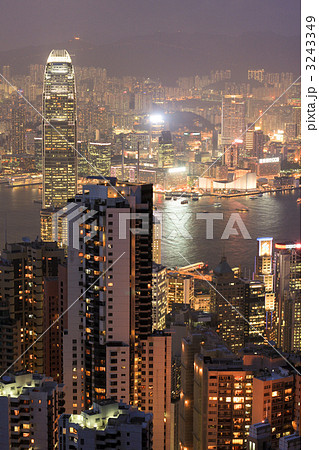 トワイライト／日没直後／ヴィクトリアピーク／香港島／香港 3243349