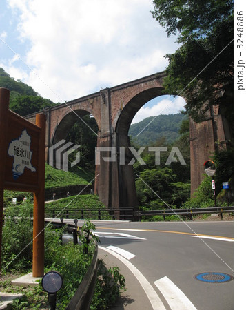 碓氷のメガネ橋 3248886