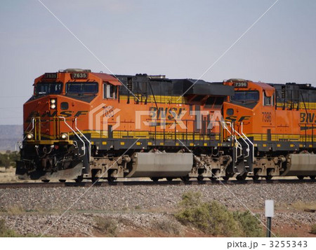 アメリカ　貨物列車 3255343