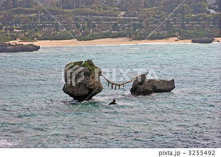 万座毛 夫婦岩 万座毛 夫婦岩 3255492