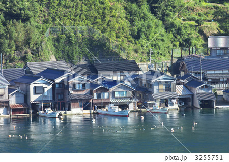 京都　伊根の舟屋 3255751