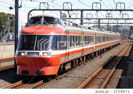 小田急ロマンスカー LES7000形 3258671