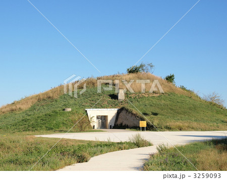 世界遺産「スヴェシュタリのトラキア人の墳墓」（ブルガリア） 3259093