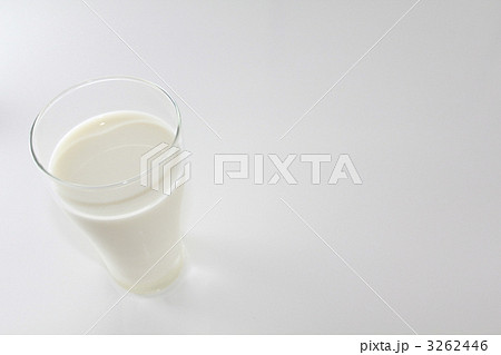 牛乳 3262446