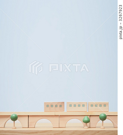 高架化された鉄道（積み木） 3267923