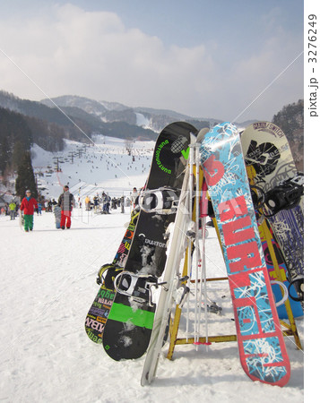 ゲレンデとボード 3276249