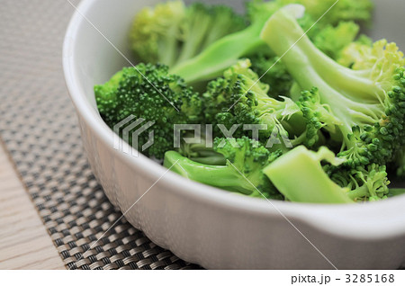 温野菜 ブロッコリー 緑黄色野菜の写真素材