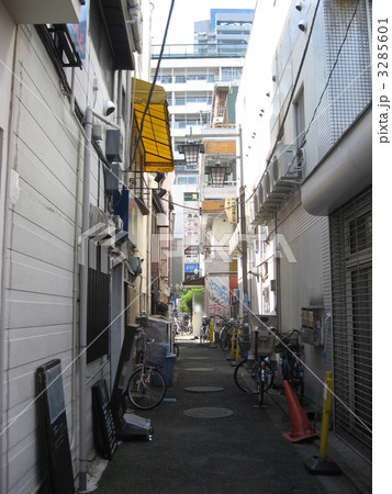 中野の路地 3285601
