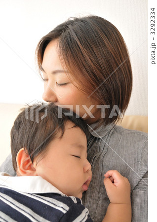親子の寝顔 親子の寝顔 3292334