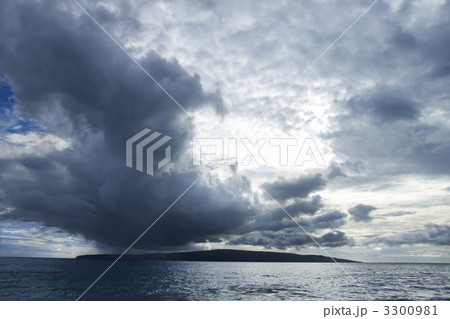 Kahoolawe, Hawaii. 3300981