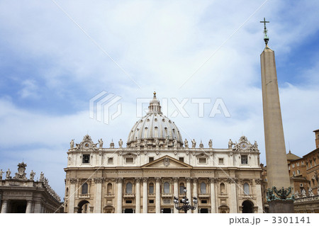 Obelisk in St Peter's Square 3301141