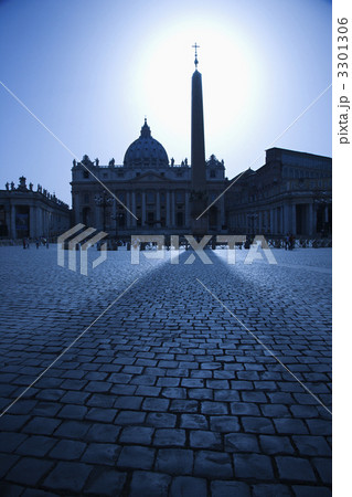 Obelisk in St Peters Square Backlit by the Sun 3301306