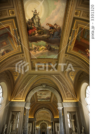 Ceiling fresco, Vatican. 3301320