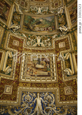 Ceiling fresco, Vatican Museum. 3301323