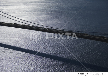 Verrazano-Narrows Bridge, NYC. Verrazano-Narrows Bridge, NYC. 3302048