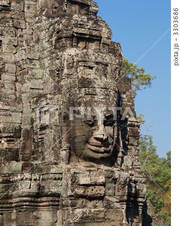 神秘的な笑顔 神秘的な笑顔 3303686