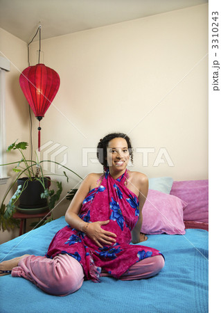 Pregnant woman portrait. 3310243