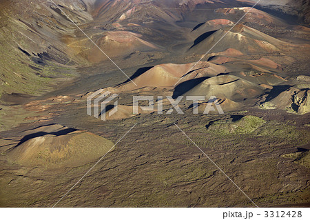 Maui National Park. 3312428