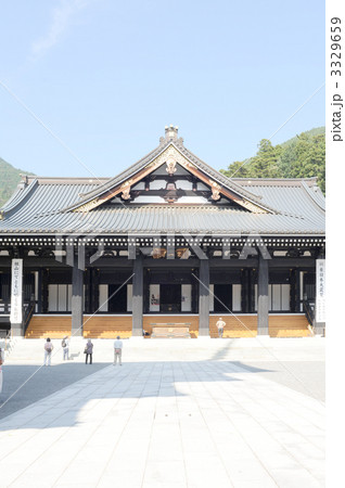 身延山久遠寺本堂 3329659