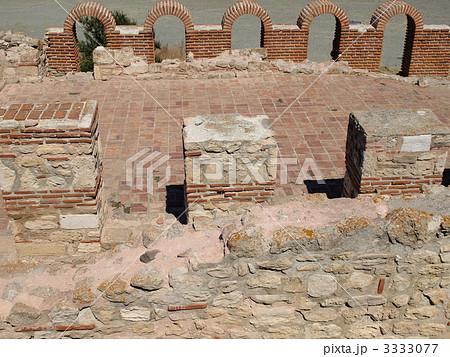 世界遺産「古代都市ネセバル」の海のバシリカ跡（聖母エレウサ教会）（ブルガリア） 3333077