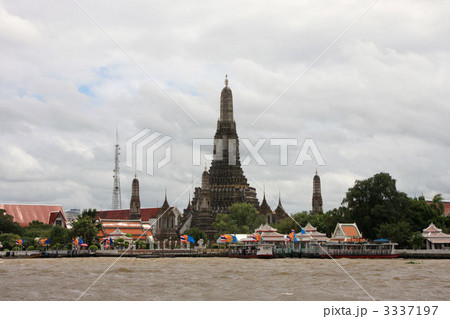タイ・バンコク・チャオプラヤ川 3337197