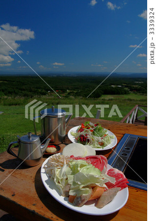 牧場でBBQ 3339324