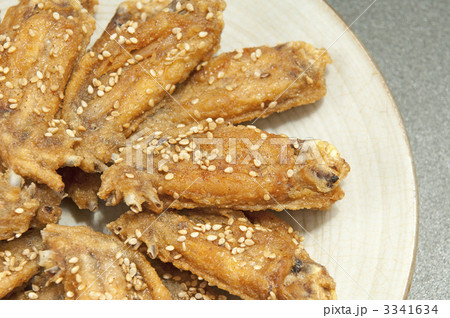 おいしい手羽先唐揚げ 3341634