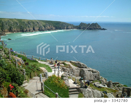 ミナック・シアターから見たコーンウォールの海 3342780