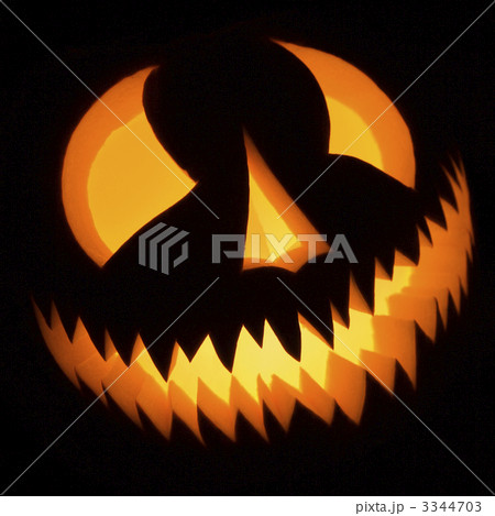 Glowing jack-o'-lantern. Glowing jack-o'-lantern. 3344703