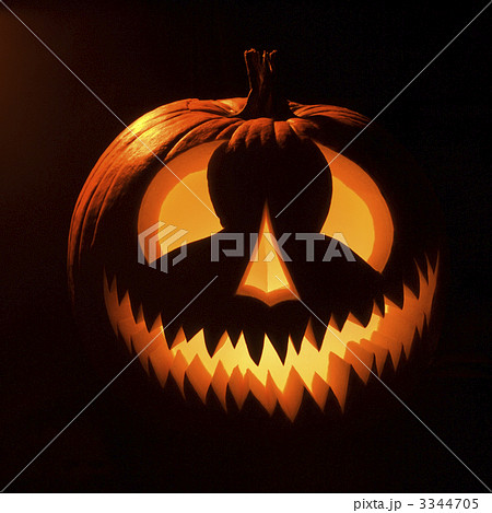 Glowing jack-o'-lantern. Glowing jack-o'-lantern. 3344705