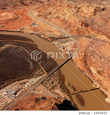 River in Canyonlands National Park, Utah. River in Canyonlands National Park, Utah. 3345615