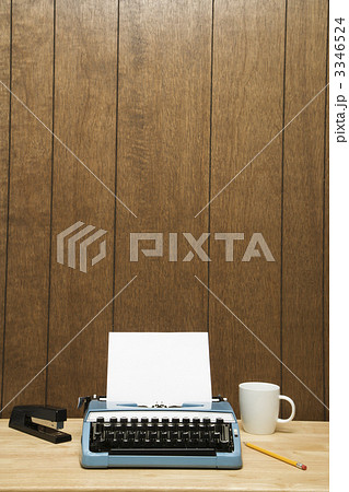 Typewriter on desk. 3346524