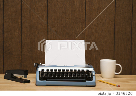 Typewriter on desk. 3346526