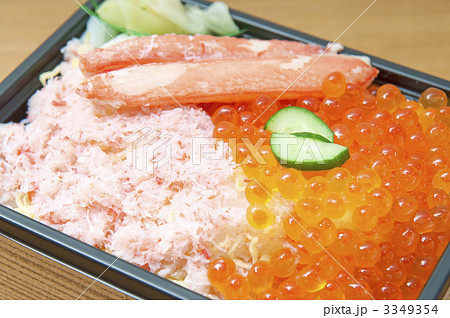 イクラ蟹弁当 3349354