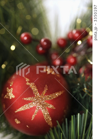 Christmas decorations. 3350197