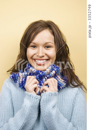 Woman wearing scarf. 3352749