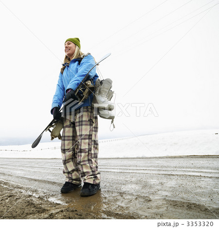 Woman snowboarder. 3353320