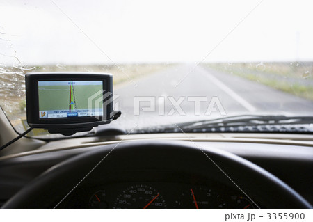 Vehicle with GPS. 3355900