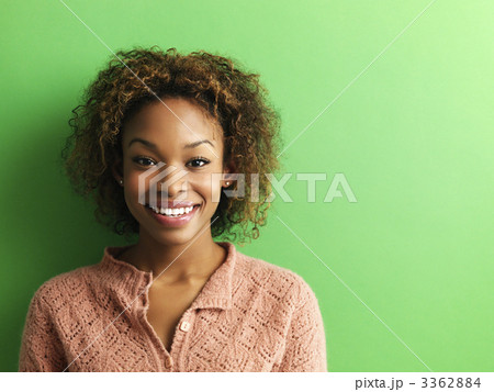 Pretty young woman portrait Pretty young woman portrait 3362884