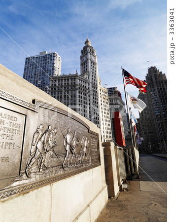 Bridge, Chicago, Illinois. Bridge, Chicago, Illinois. 3363041