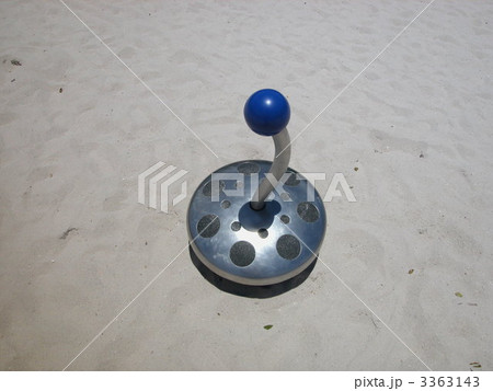 砂場のロボット 3363143