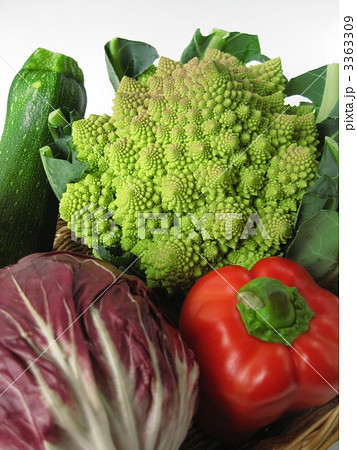 カラフルなイタリア野菜 3363309