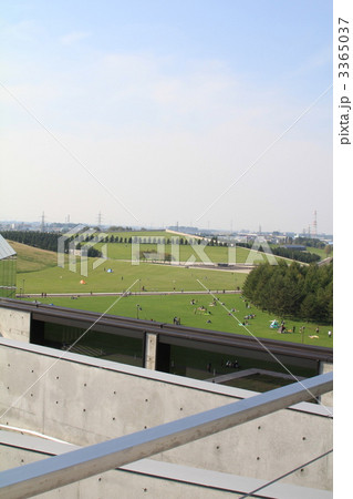 モエレ沼公園の展望台から見た景色　札幌観光 3365037