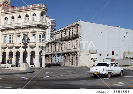 キューバ 古い町並み キューバ 古い町並み 3365363