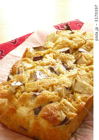 さつまいもとリンゴのパウンドケーキ 3370397