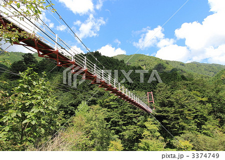安倍の大滝への吊り橋 3374749